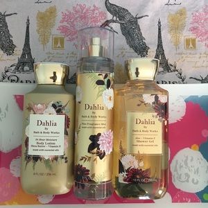 Bath and Body Works Dahlia Set
